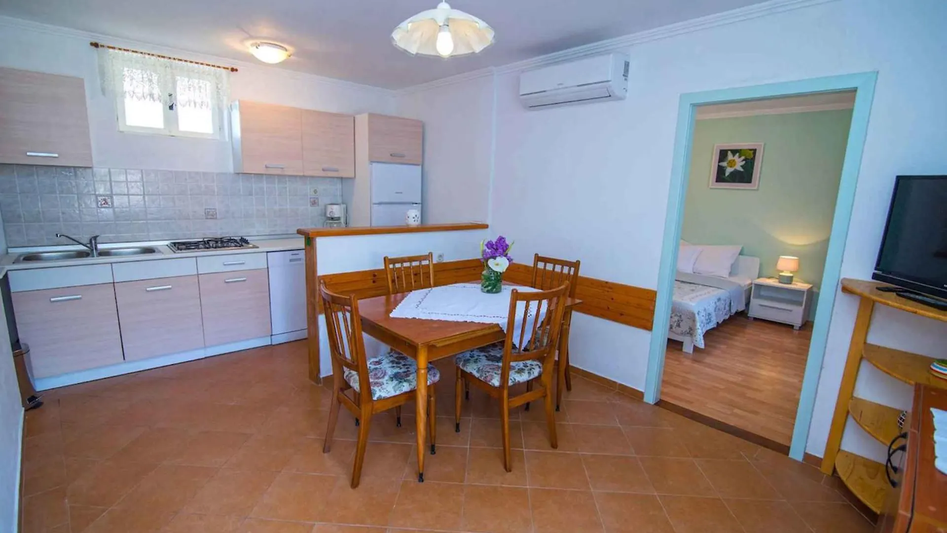 Apartments In Veli Losinj 14929