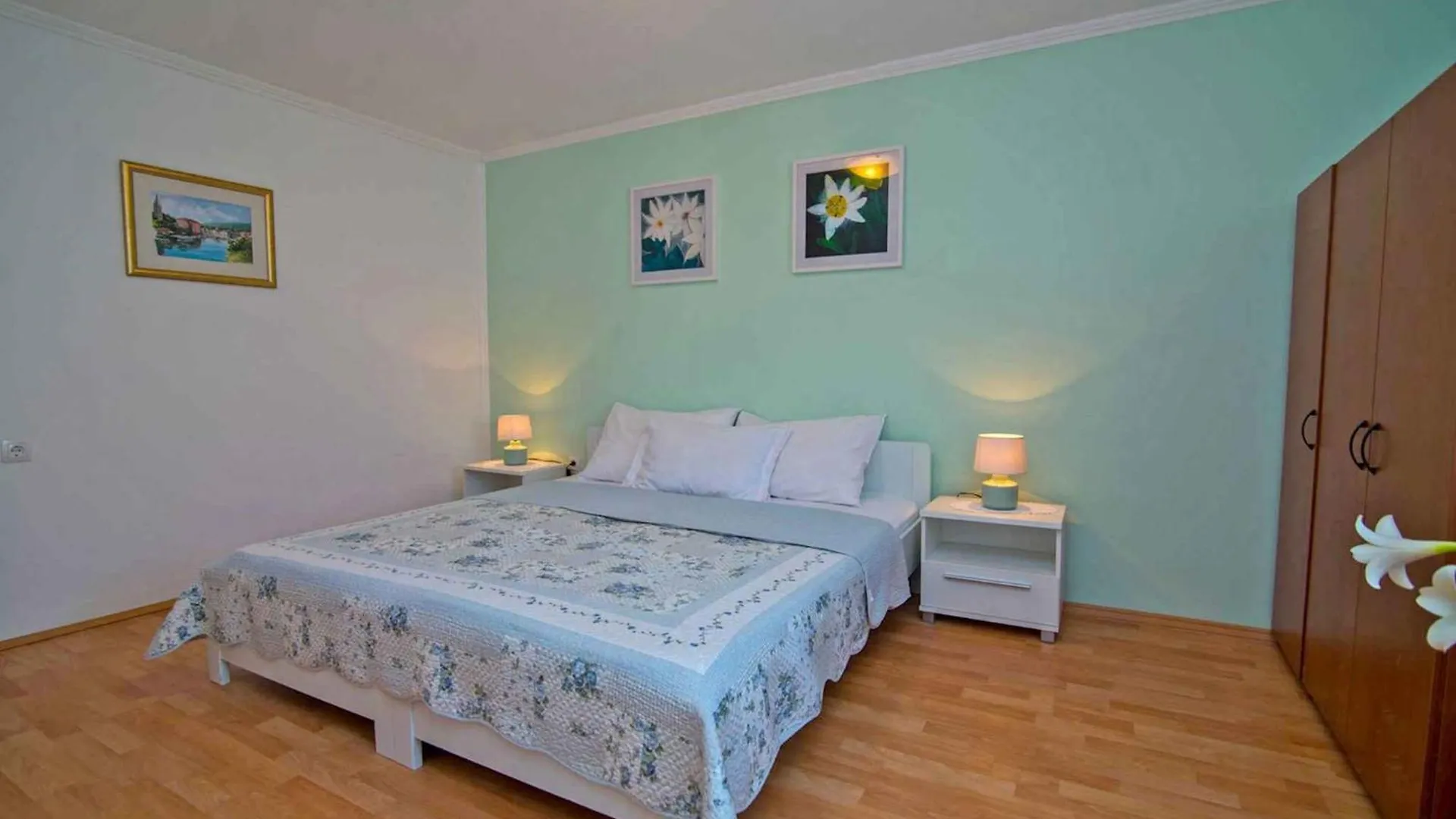 Apartments In Veli Losinj 14929 0*,